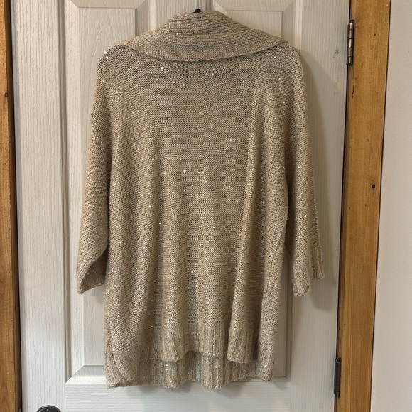 EUC Gold Sequined Sweater - Picture 7 of 10